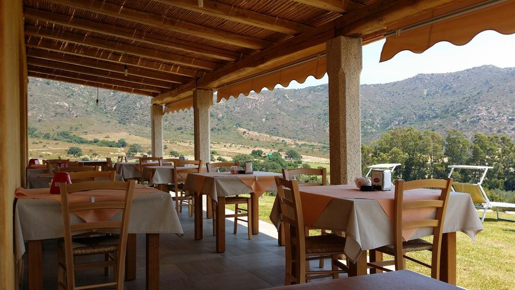Li Teggi Turismo Rurale Bed & Breakfast San Teodoro  Eksteriør bilde